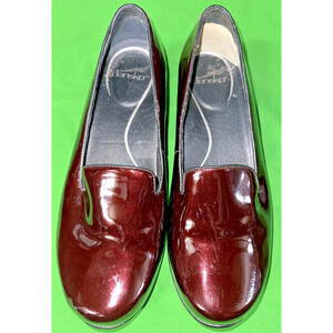Dansko Olivia Cherry Red Patent Leather Loafer Shoes Sz 7.5 Dressy Unique Color